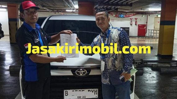 Jakarta tujuan Surabaya